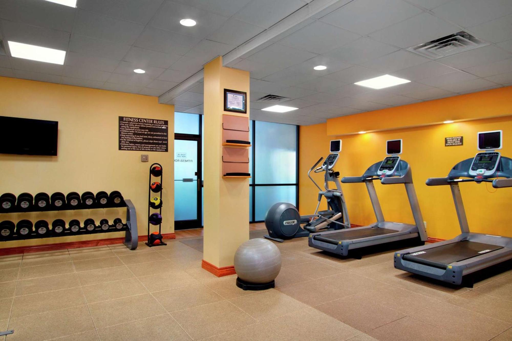 Embassy Suites By Hilton Greensboro Airport Ngoại thất bức ảnh