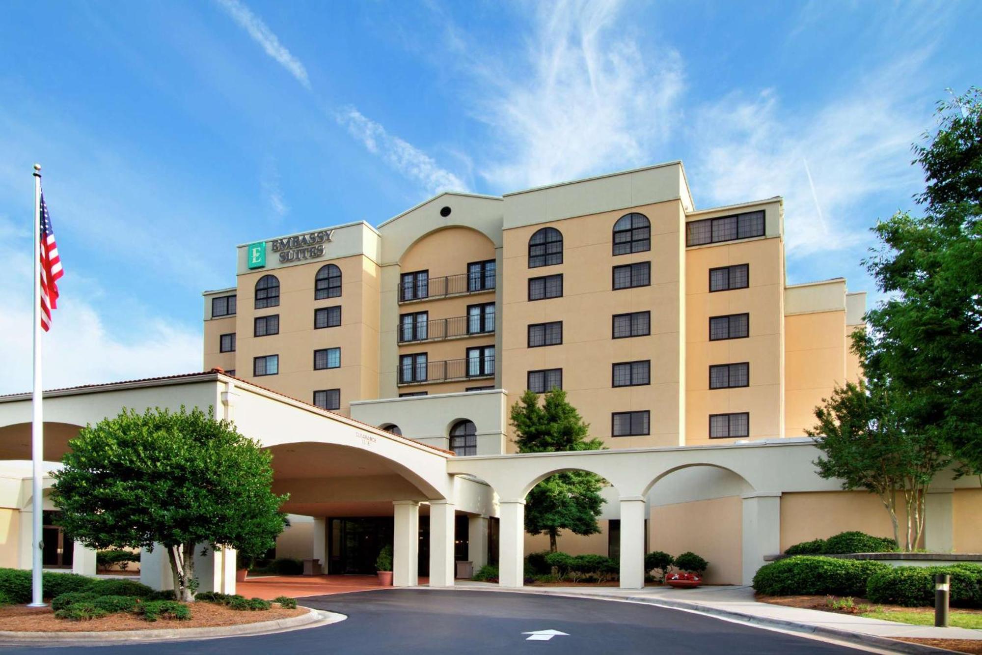 Embassy Suites By Hilton Greensboro Airport Ngoại thất bức ảnh