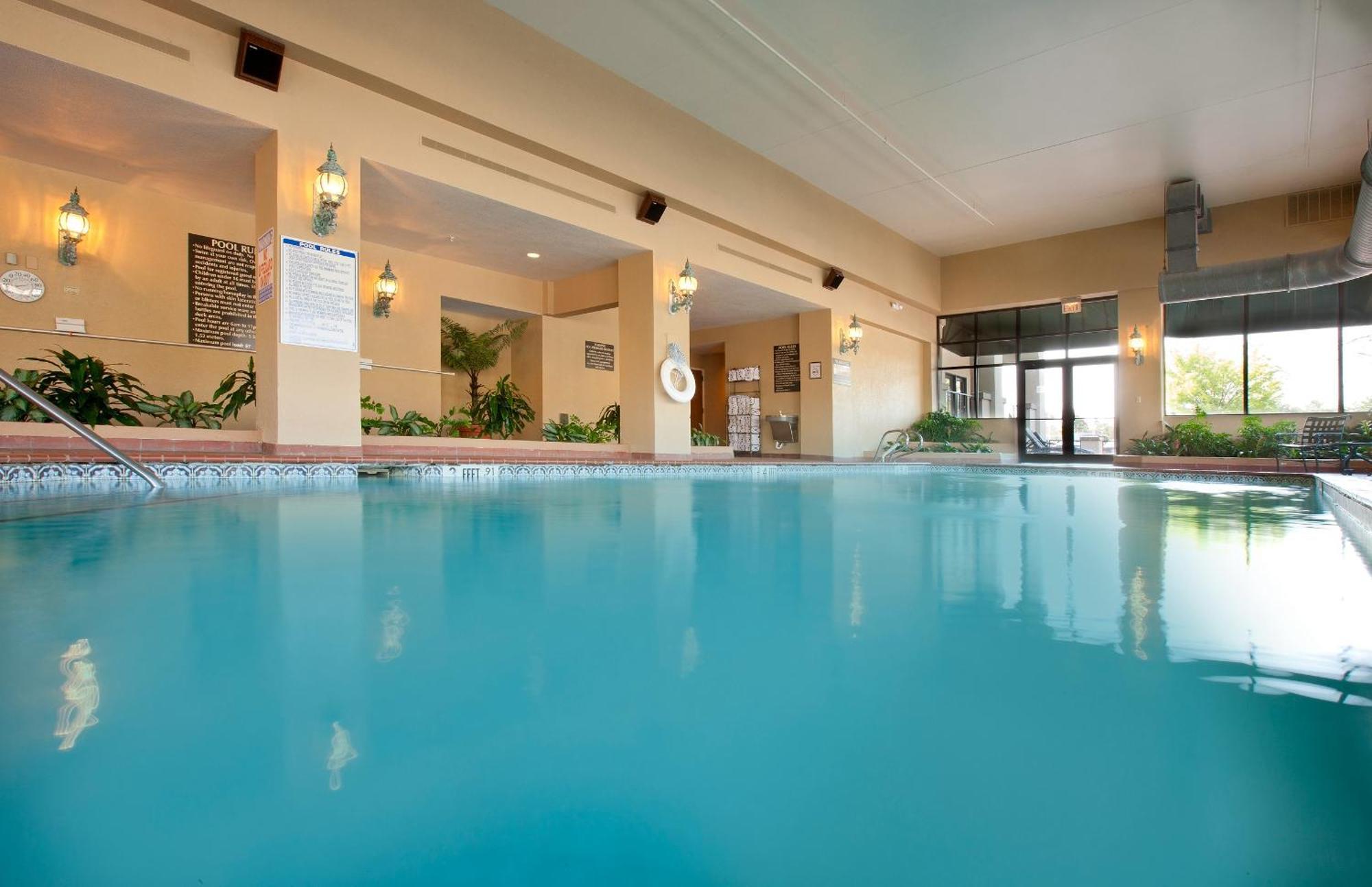 Embassy Suites By Hilton Greensboro Airport Ngoại thất bức ảnh